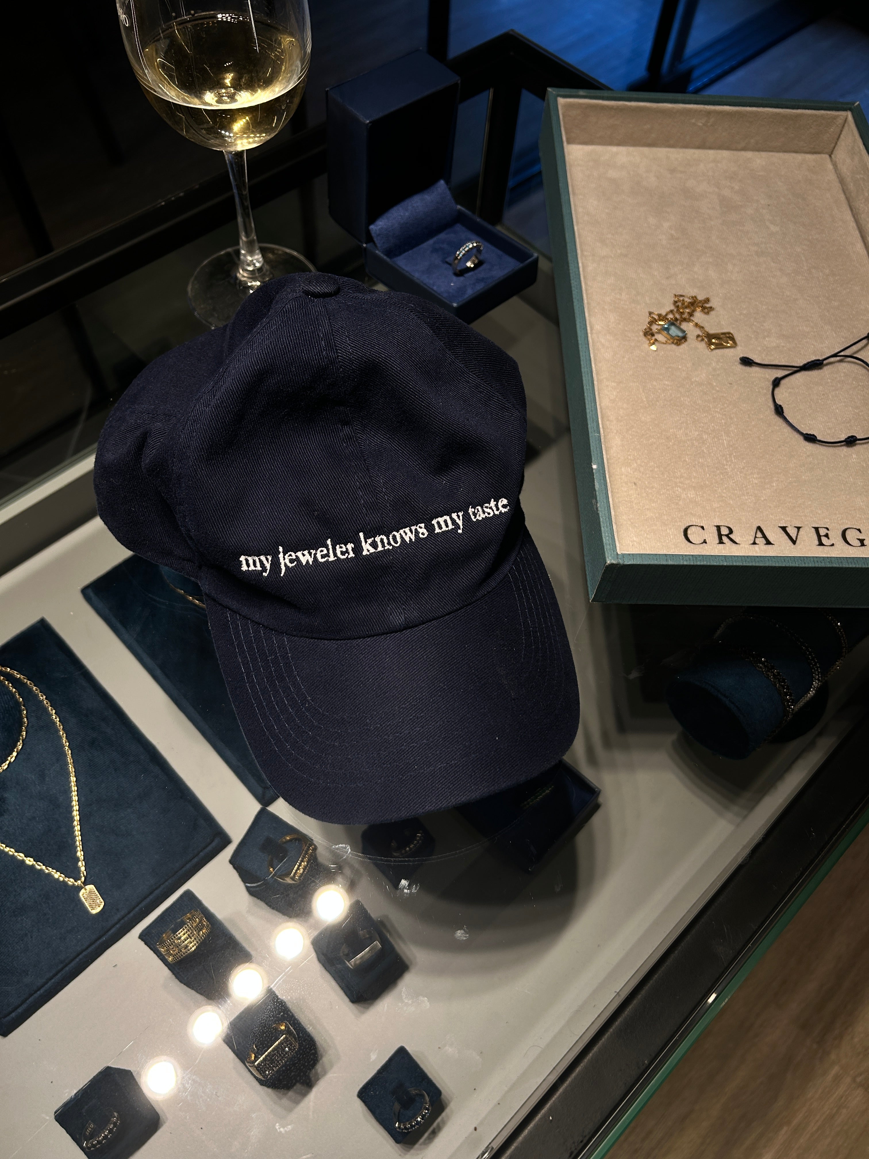 Cap “My jeweler knows my taste”