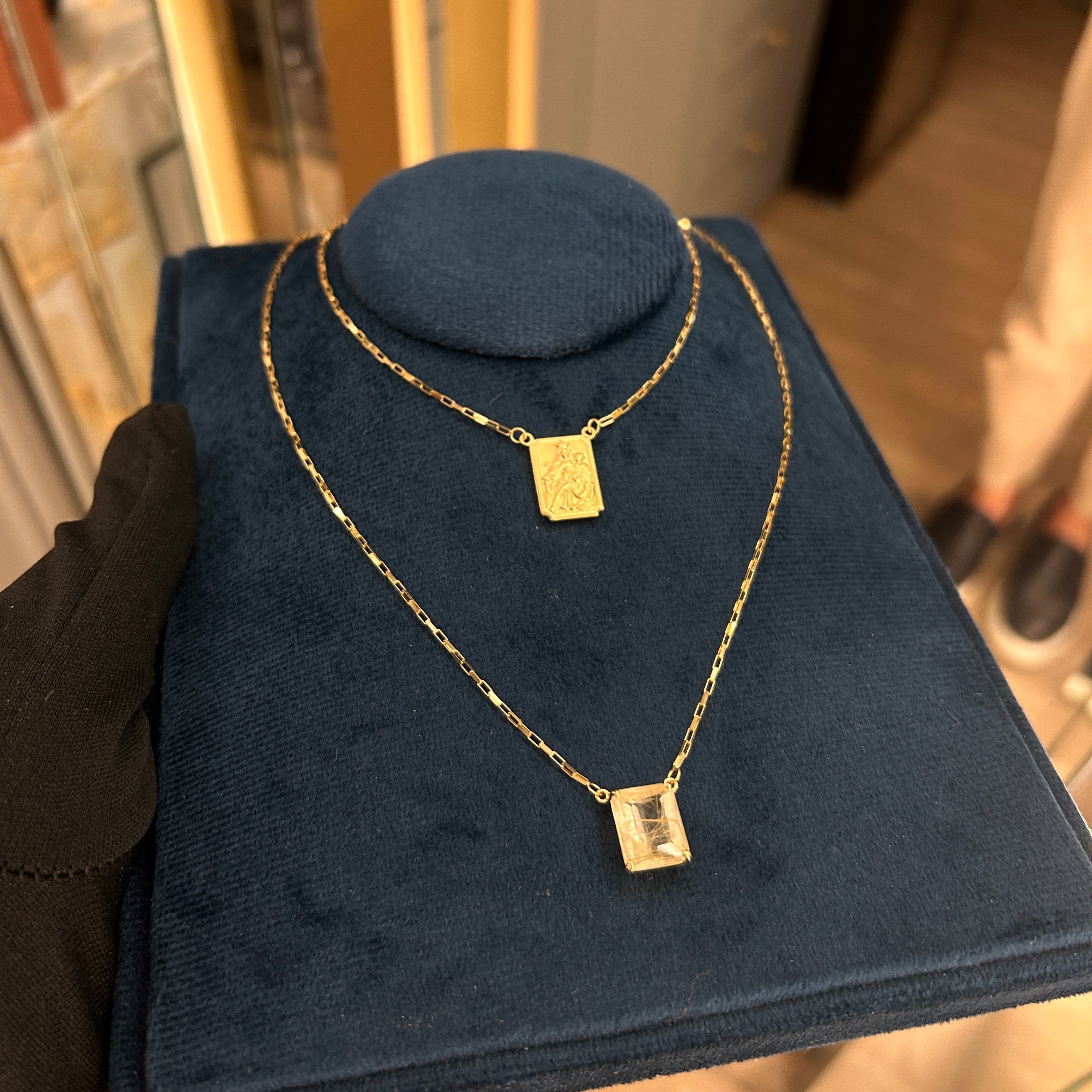 Escapulário de Ouro 18k com Quartzo Rutilado 12x10