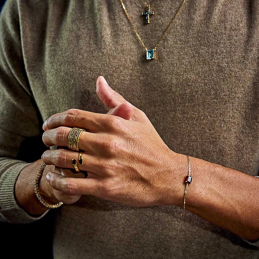 Pulseira Piastrine Ouro 18k com Granada Central 6x4