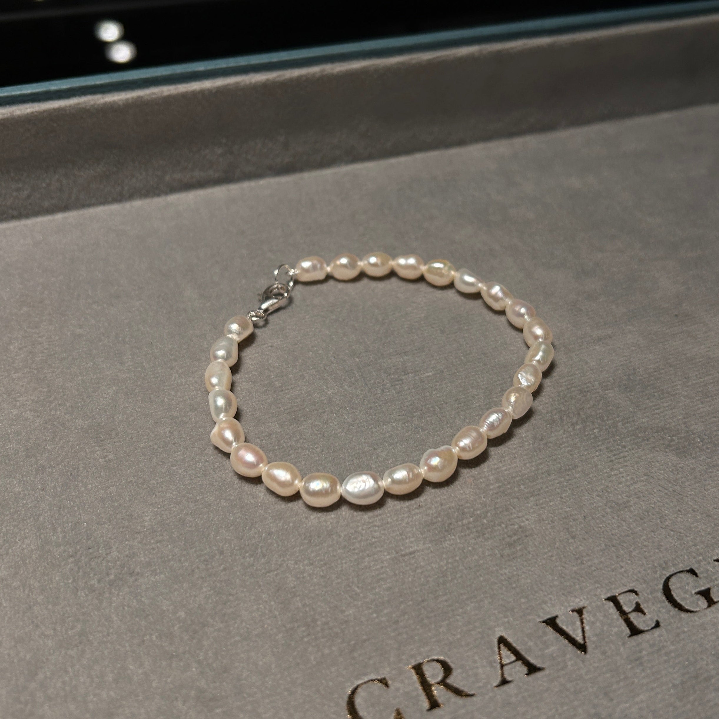 Pulseira de Pérolas Naturais