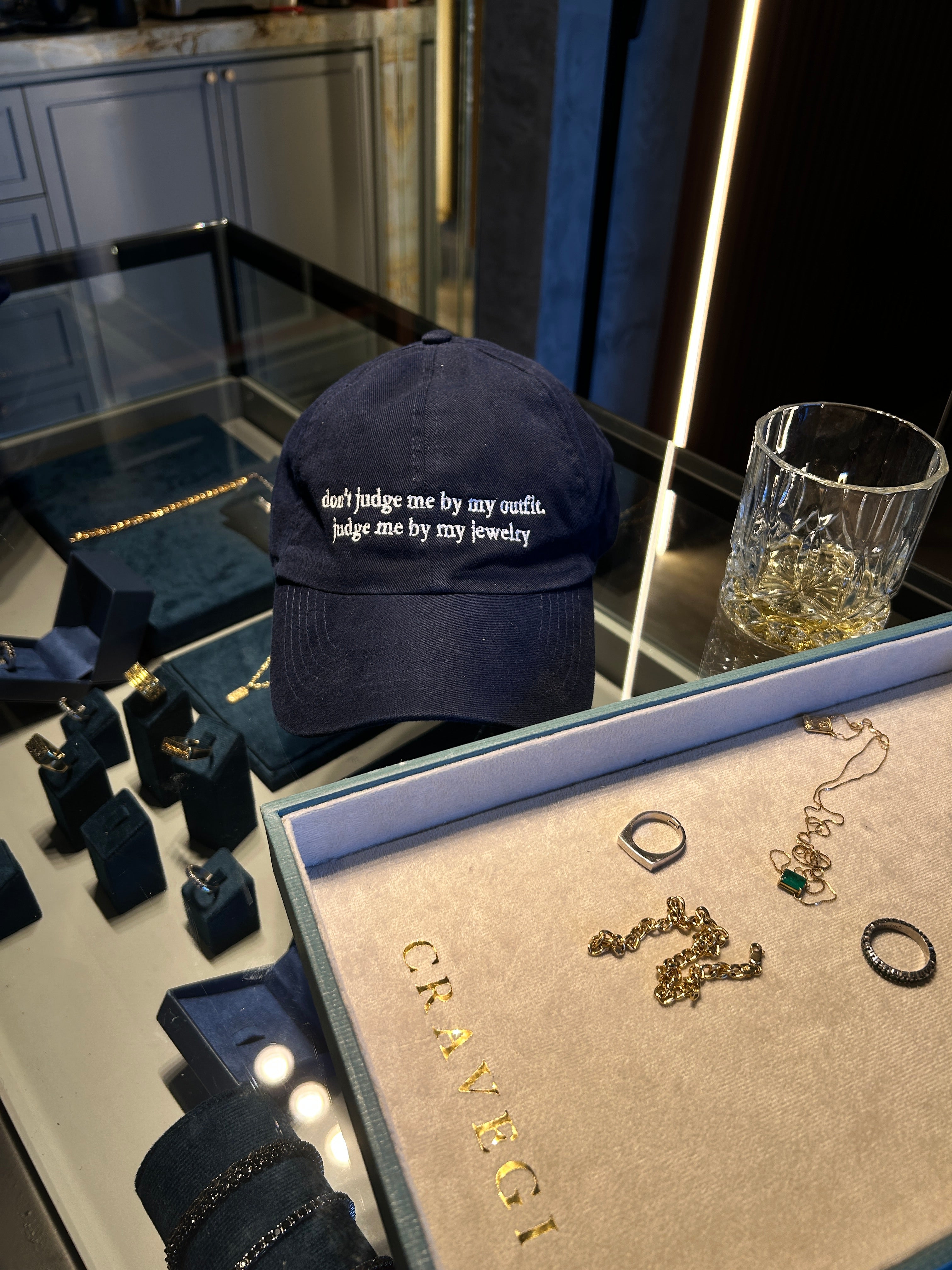 Cap “Don’t judge me by my outfit”