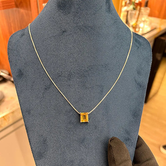 Colar Solitário Citrino 10x8